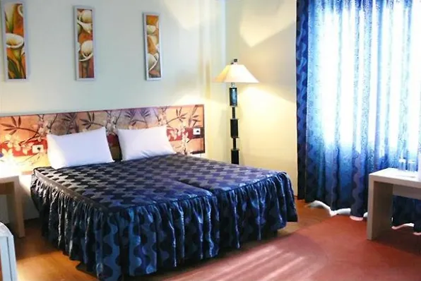 Seven Hotel Tiran
