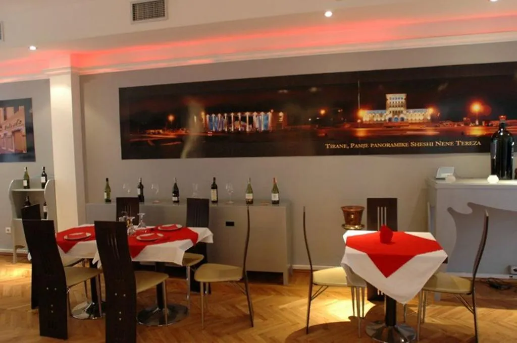 Seven Hotel Tiran
