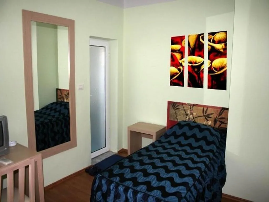 Seven Hotel location