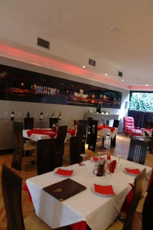 ***  Seven Hotel Tirana Albania